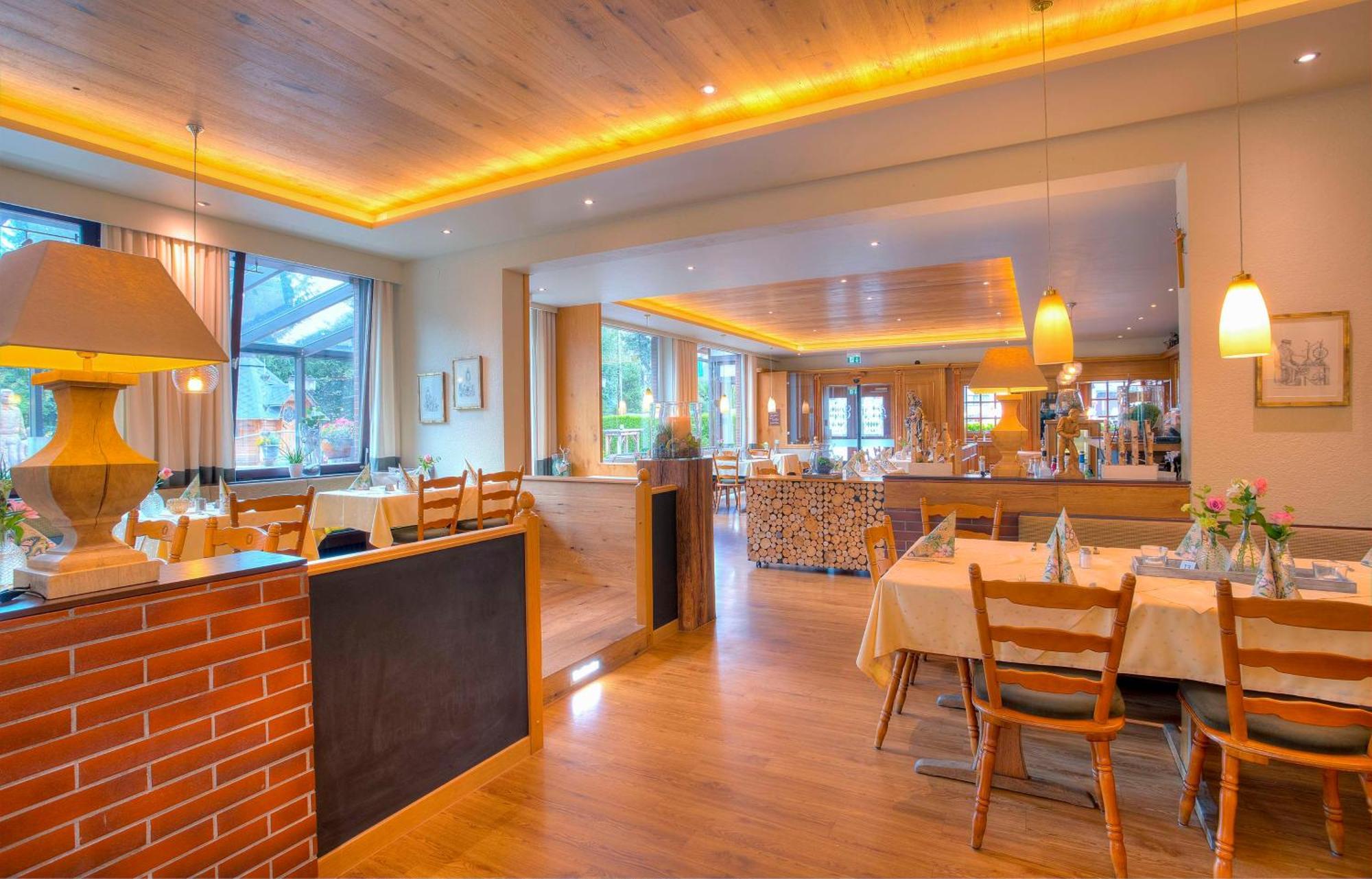 Best Western Hotel Brunnenhof Weibersbrunn Εξωτερικό φωτογραφία