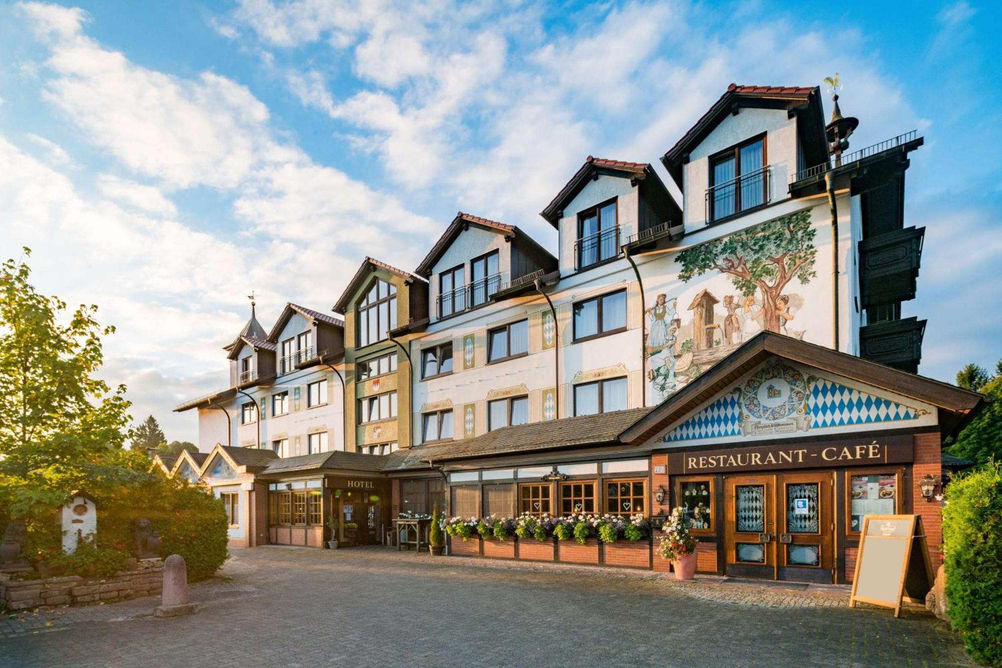 Best Western Hotel Brunnenhof Weibersbrunn Εξωτερικό φωτογραφία