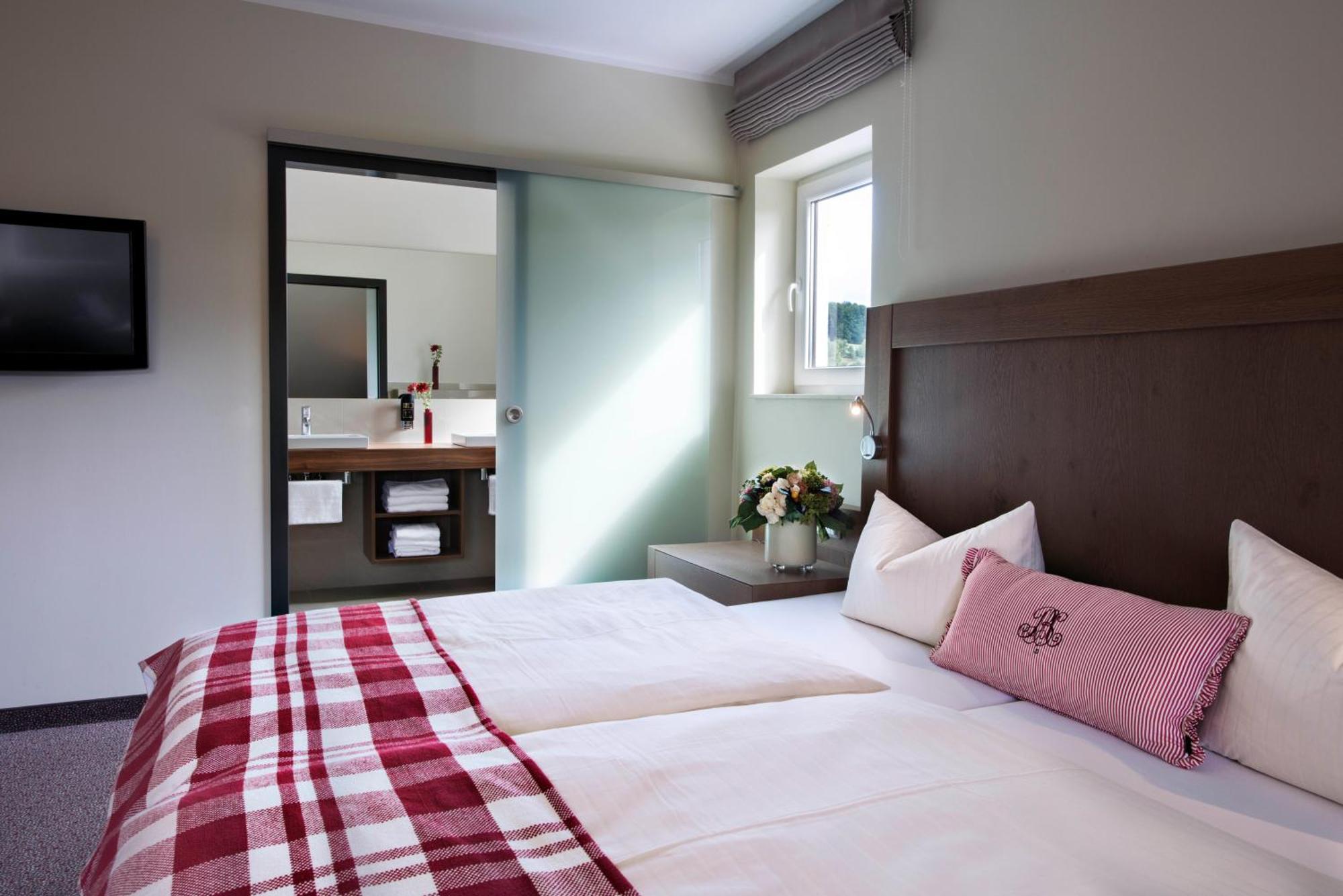 Best Western Hotel Brunnenhof Weibersbrunn Εξωτερικό φωτογραφία