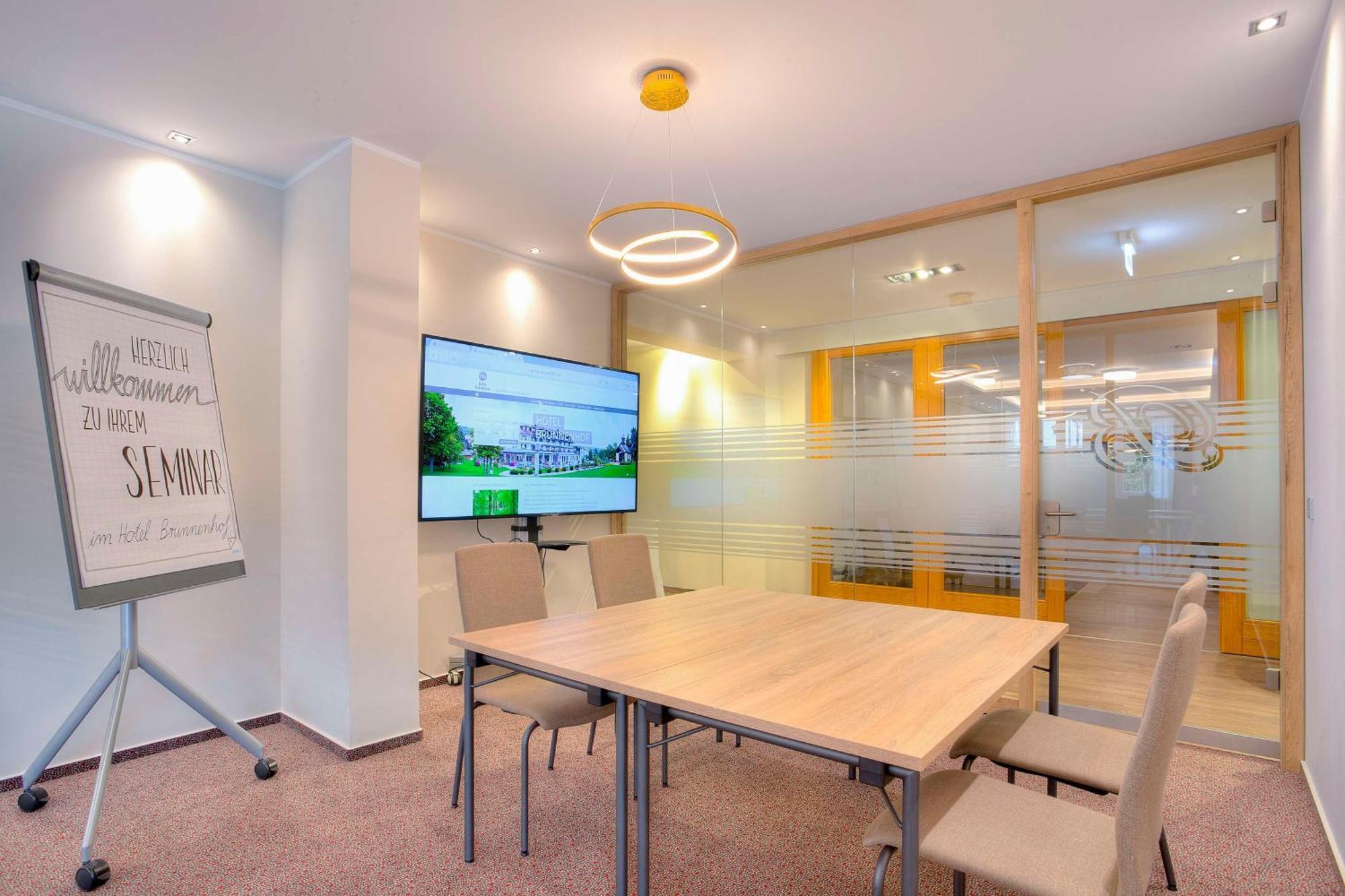 Best Western Hotel Brunnenhof Weibersbrunn Εξωτερικό φωτογραφία